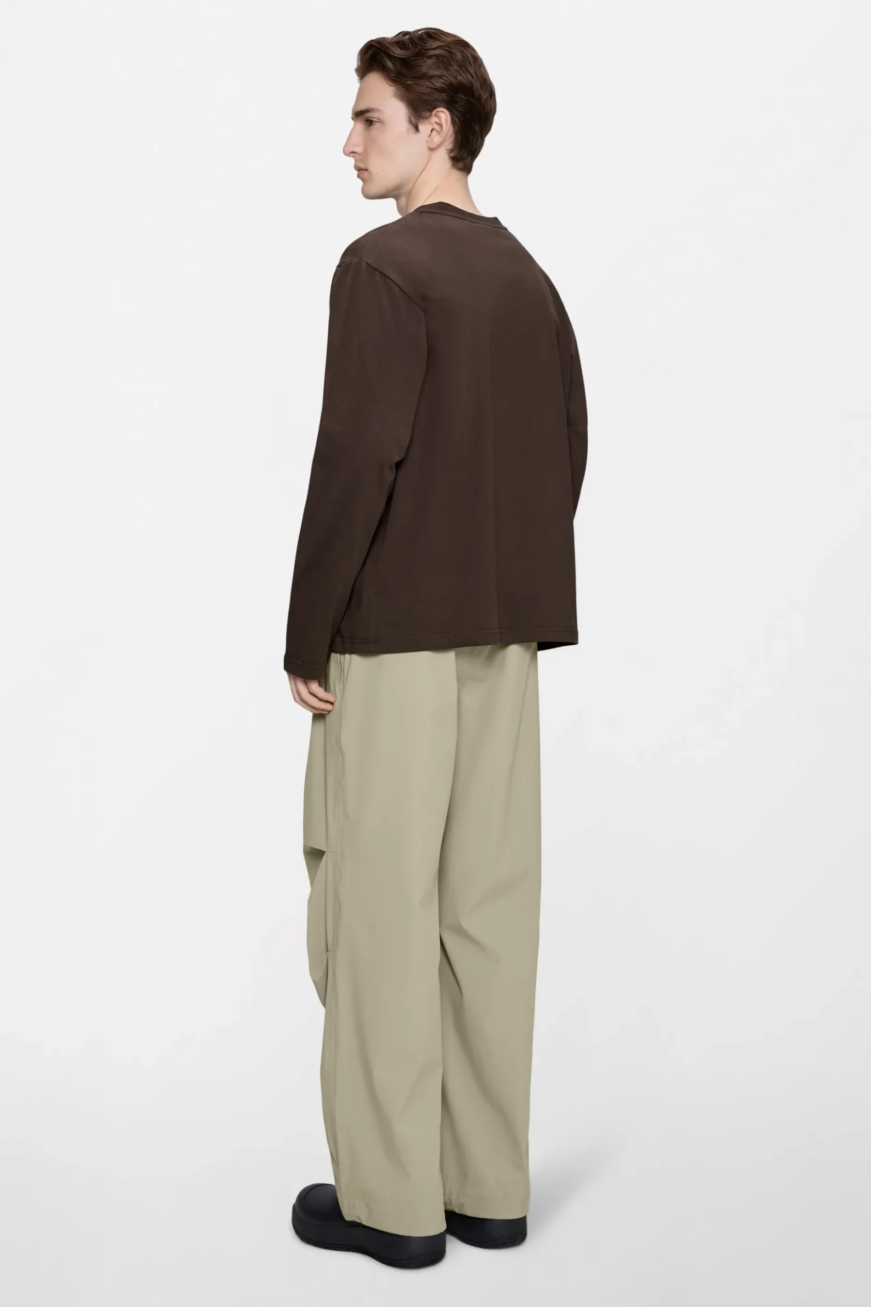 Classic Long Sleeve T-shirt Rains