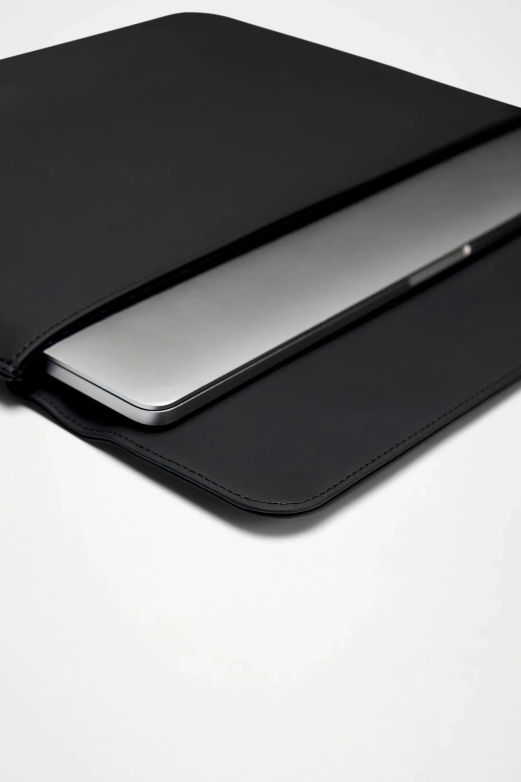 Laptop Portfolio 15″/16″