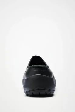 The Dry Clog W